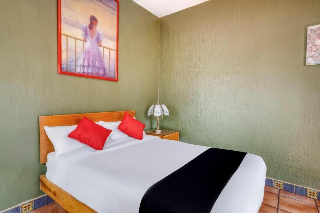 Hotel Arana Tonala ภายนอก รูปภาพ